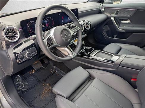 Certified 2026 Mercedes-Benz CLA 250 image 9