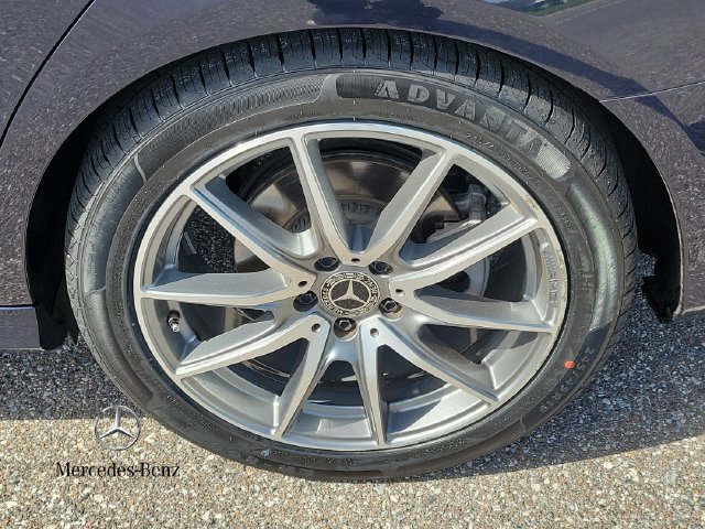 Used 2022 Mercedes-Benz E 350 Sedan w/ Driver Assistance Package image 7