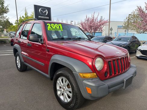 Used 2007 Jeep Liberty Sport image 4