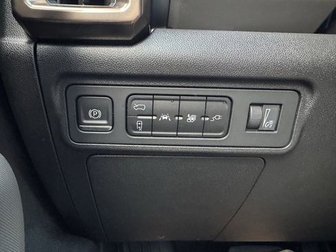 Used 2024 GMC Hummer EV 3X image 38