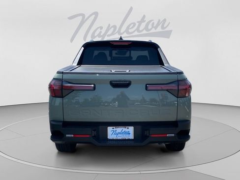 Used 2024 Hyundai Santa Cruz SEL w/ Activity Package FWD image 7