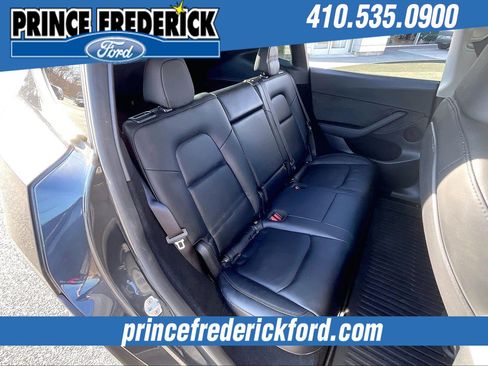 Used 2024 Tesla Model Y 2WD image 25