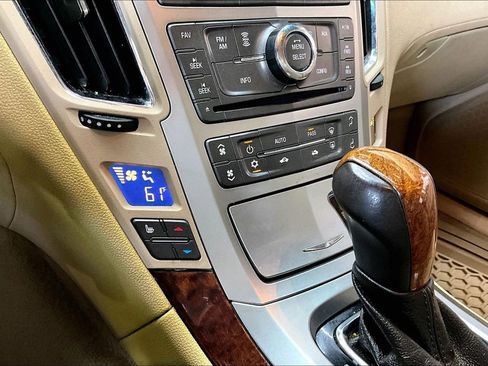 Used 2011 Cadillac CTS Luxury AWD/4WD image 15