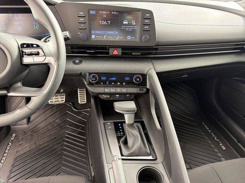 New 2026 Hyundai Elantra Sport FWD image 24