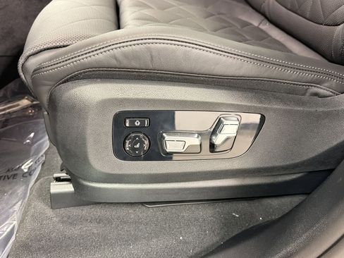 New 2026 BMW X5 xDrive40i w/ M Sport Package image 13