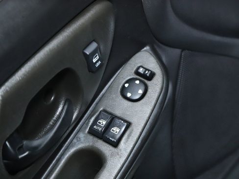 Used 2004 Chevrolet Monte Carlo SS w/ Preferred Equipment Group image 20