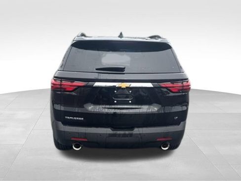 Certified 2022 Chevrolet Traverse LT FWD image 6