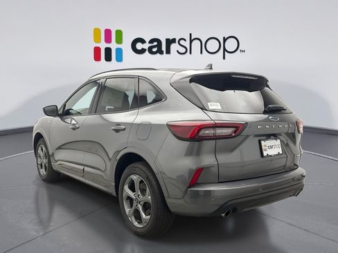 Used 2024 Ford Escape ST-Line w/ Tech Pack #1 AWD/4WD image 3
