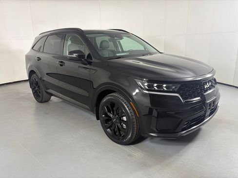 Used 2023 Kia Sorento SX FWD image 2
