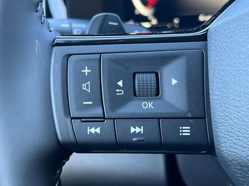 New 2026 Nissan Pathfinder SL AWD/4WD image 18