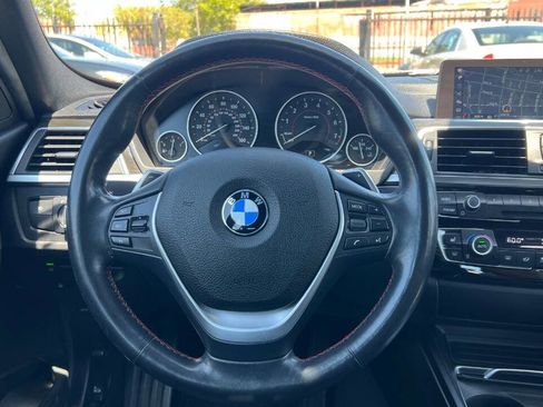 Used 2018 BMW 330e RWD image 11