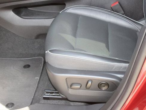 Used 2021 Buick Envision Essence w/ Technology Package I image 15