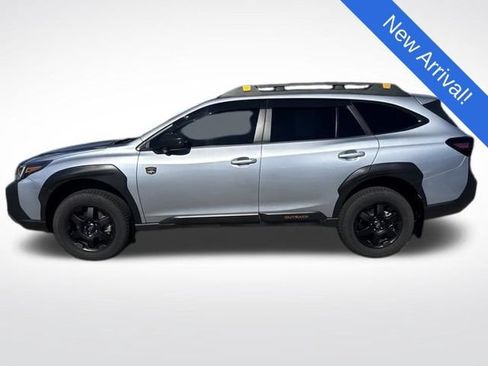Certified 2025 Subaru Outback Wilderness AWD/4WD image 4