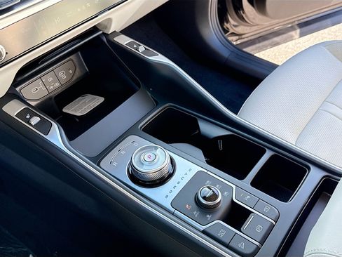 New 2026 Kia Sorento EX image 11