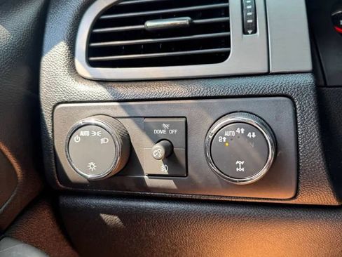 Used 2013 Chevrolet Tahoe LT w/ Suspension Package, Off-Road image 31