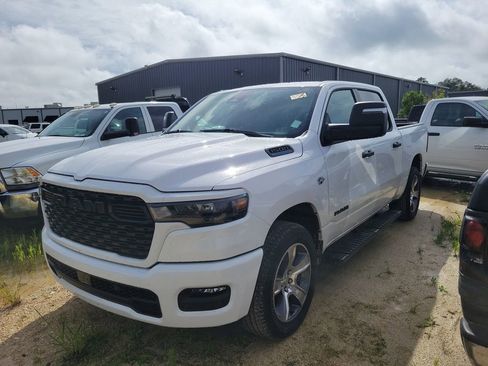 Used 2026 RAM 1500 Express AWD/4WD image 7