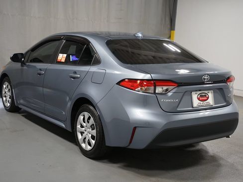 Certified 2025 Toyota Corolla LE FWD image 6