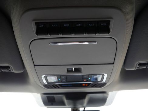 Used 2024 Ford F250 Lariat w/ Sport Appearance Package AWD/4WD image 33