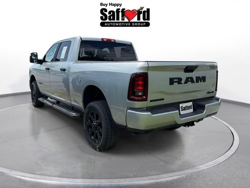 Used 2026 RAM 2500 Big Horn AWD/4WD image 2