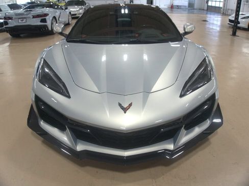 Used 2024 Chevrolet Corvette Z06 w/ Battery Protection Package RWD image 8