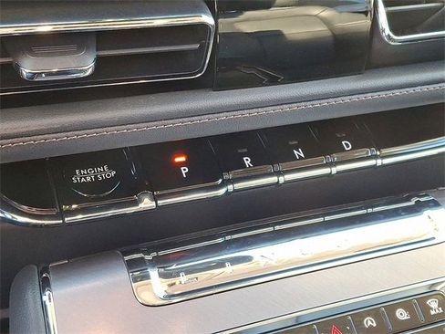 New 2026 Lincoln Aviator Premiere w/ Jet Appearance Package image 7