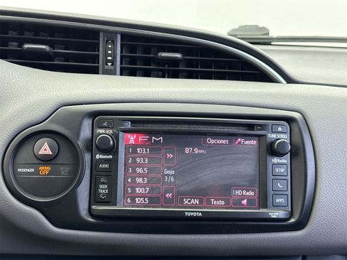 Used 2015 Toyota Yaris LE image 25