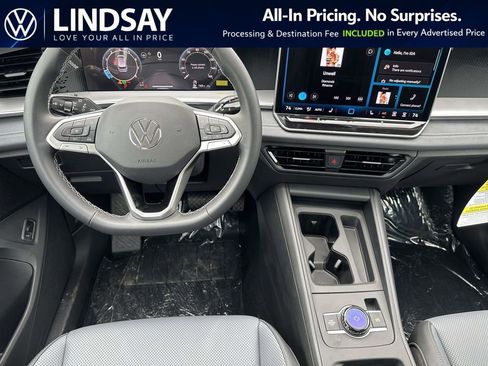 New 2026 Volkswagen Tiguan SE AWD/4WD image 11