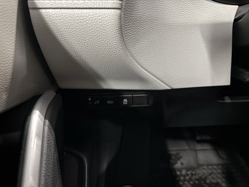 New 2026 Toyota Corolla Cross L image 23