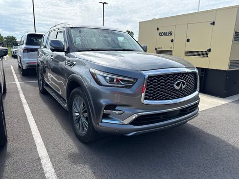 Used 2021 INFINITI QX80 Luxe w/ Cargo Package AWD/4WD image 4
