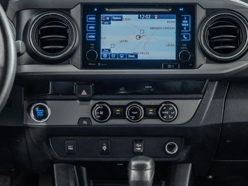 Used 2016 Toyota Tacoma TRD Off-Road w/ Towing Package image 22