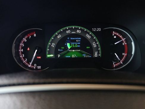 Used 2024 Toyota RAV4 XLE Premium FWD image 17