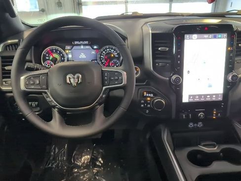 New 2026 RAM 1500 4x4 Crew Cab image 16