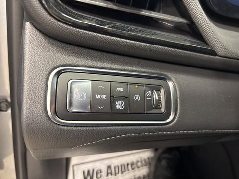 Used 2025 Buick Enclave Preferred image 34