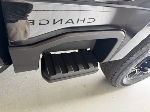 Used 2024 Ford F250 XL w/ STX Appearance Package image 3