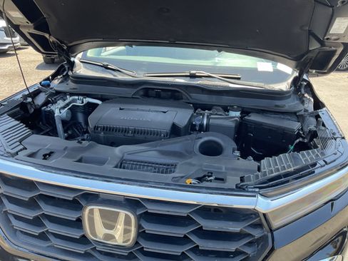 Used 2024 Honda Pilot EX-L image 23