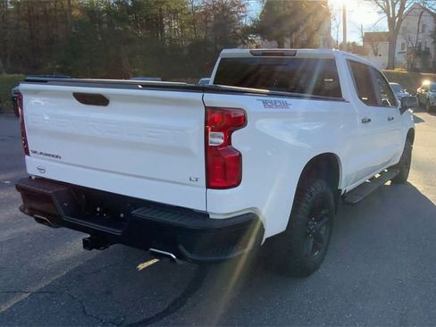 Certified 2022 Chevrolet Silverado 1500 LT Trail Boss w/ Convenience Package II image 9