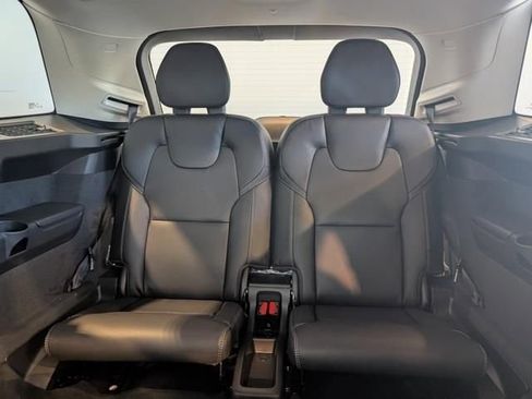 New 2026 Volvo XC90 B6 Ultra w/ Protection Package AWD/4WD image 29