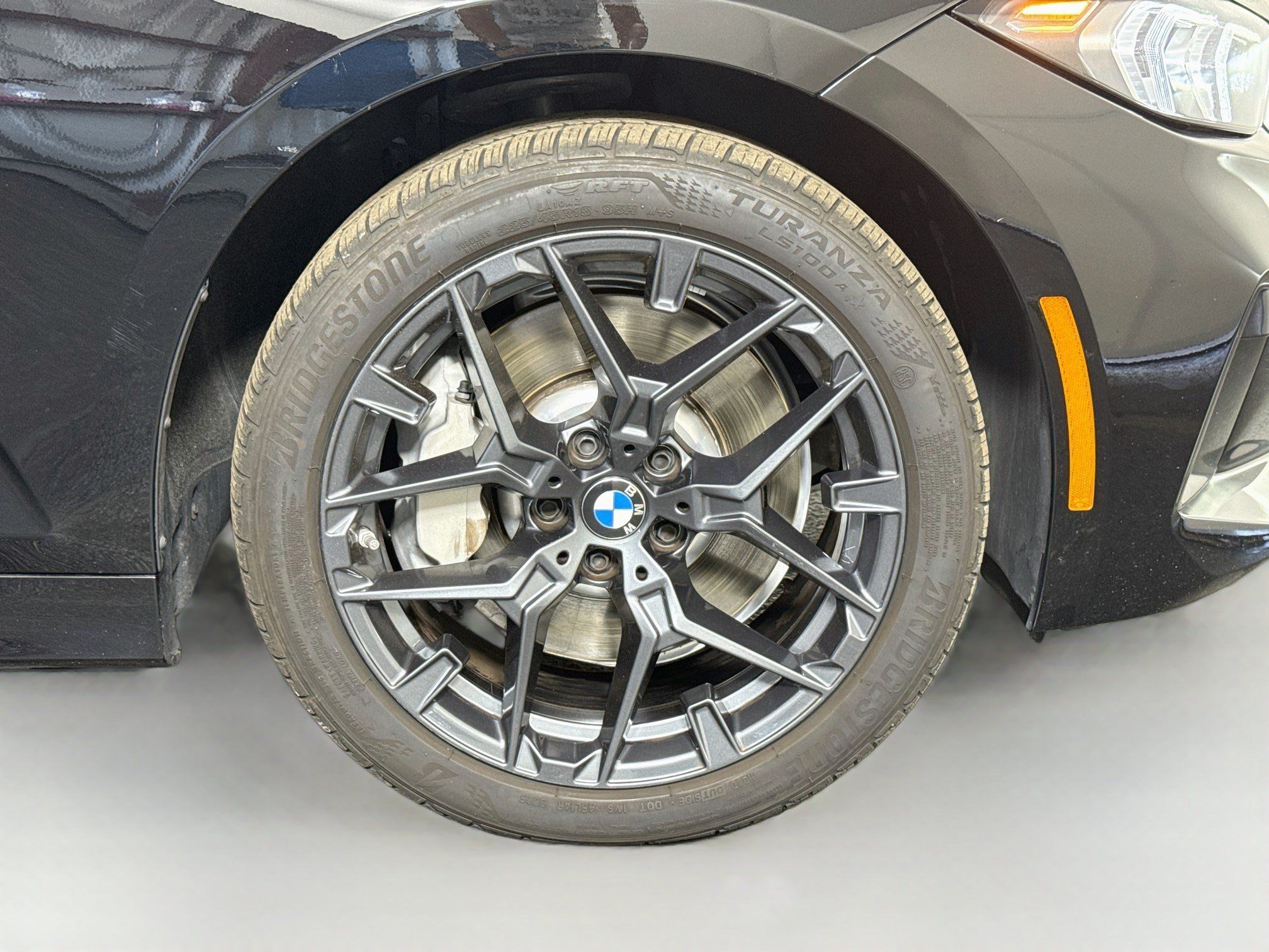 Used 2026 BMW 330i xDrive Sedan AWD/4WD image 32