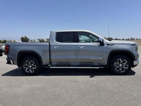 New 2026 GMC Sierra 1500 SLT w/ SLT Premium Plus Package AWD/4WD image 3