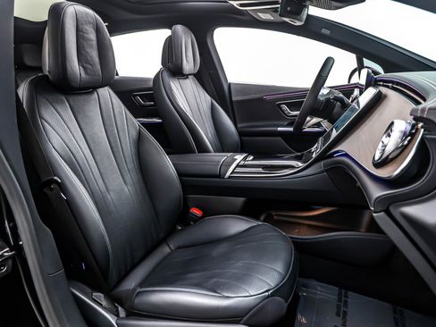 Used 2023 Mercedes-Benz EQE 350+ 4MATIC Sedan w/ Exclusive Trim Package image 7