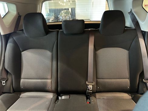 Used 2025 Kia Soul LX w/ LX Technology Package image 37