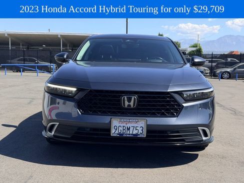 Used 2023 Honda Accord Touring image 3
