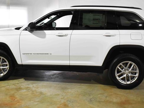New 2025 Jeep Grand Cherokee Laredo X image 6