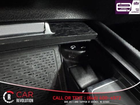 Used 2022 Mercedes-Benz GLS 450 4MATIC image 41