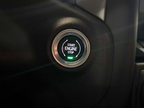 Used 2022 Chevrolet Silverado 1500 RST image 16