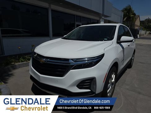 Used 2024 Chevrolet Equinox LT FWD image 1