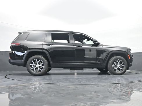 Used 2025 Jeep Grand Cherokee L Limited image 57