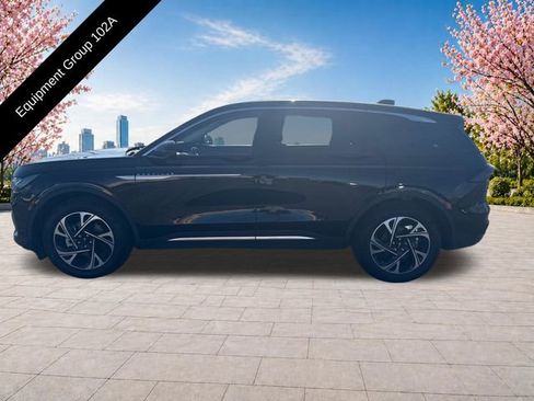 Certified 2024 Lincoln Nautilus Premier w/ Equipment Group 102A AWD/4WD image 3