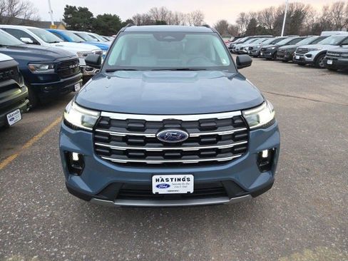 New 2026 Ford Explorer Active image 8