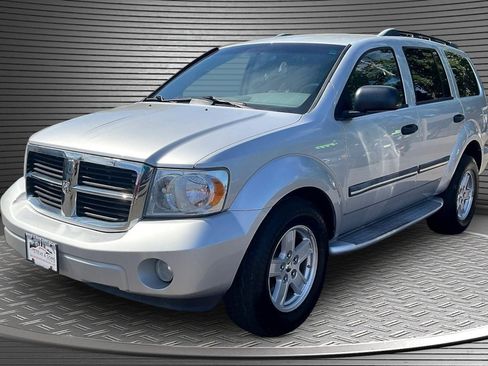 Used 2007 Dodge Durango SLT AWD/4WD image 3